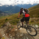 Radfahrer in den Alpen