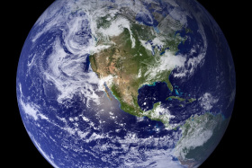 Foto der Erde aus dem Weltall.