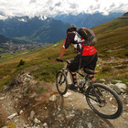 Radfahrer in den Alpen