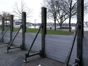 Hochwasser-Schutzwand 