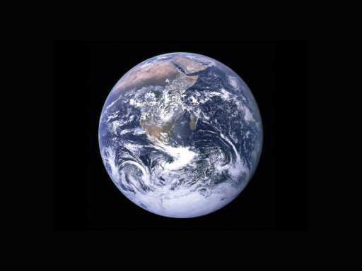 Erdsicht aus dem Weltraum mit Afrika und dem südlichen Atlantik sichtbar